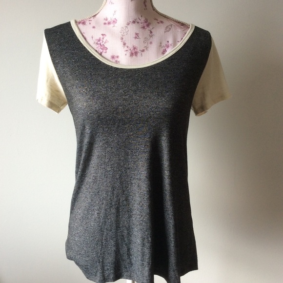 LuLaRoe Tops - Lularoe Classic Tee